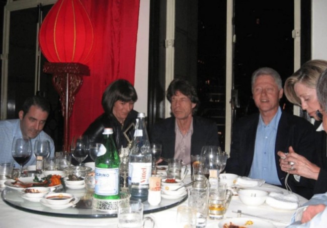 Epstein öne çıkanları yayınladı: Michael Jackson, Mick Jagger, Bill Clinton (ve çok fazla Trump değil)