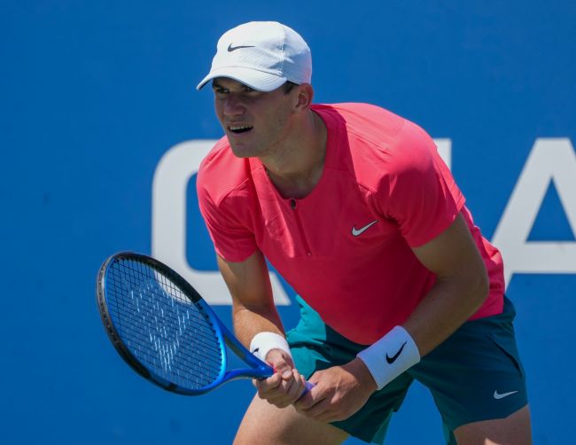 Jack Draper başka bir gösteri turnuvasından emekli oluyor ve Avustralya Açık'ı kaçıracağı korkusu var