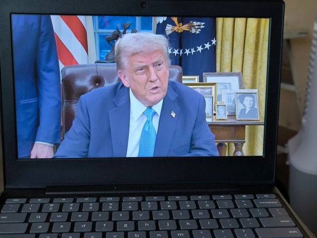 YouTube, hesabının askıya alınmasıyla ilgili olarak 24.5 milyon dolar ödemeyi kabul ederek Trump ile anlaşmaya vardı