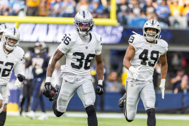 İspanyol kökenli Fernando Mendoza, Las Vegas Raiders için NFL'de 1 numaralı seçimi