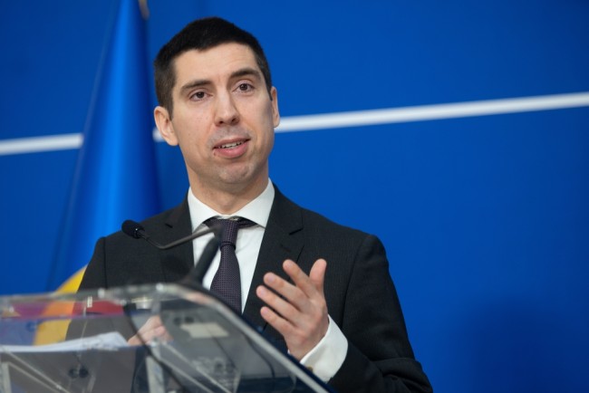 Moldova, Rusya liderliğindeki BDT'den ayrılma sürecini ilerletiyor