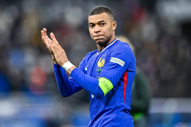 Mbappé ve Camavinga Madrid'e erken dönüyor, Pazar günkü Azerbaycan maçını kaçıracaklar