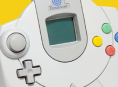 Hayranlar, Sega'nın hiç başaramadığını başarıyor: Dreamcast için iki analog çubuk