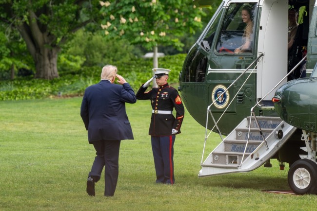 Trump 2027 için rekor 1,5 trilyon dolarlık askeri bütçe sundu (2026'da 900 milyar dolardan arttı)