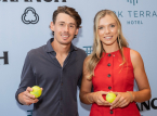 Alex de Mi&ntilde;aur ve Katie Boulter, Wimbledon erkekler finali g&uuml;n&uuml; gizlice evlendiler