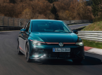 Golf GTI, &ouml;nden &ccedil;ekişli ara&ccedil;lar arasında N&uuml;rburgring'de tur rekoru kırdı