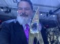 Tim Schafer, video oyunlarına yaptığı etkili katkılardan dolayı AIAS Hall of Fame Ödülü'nü aldı