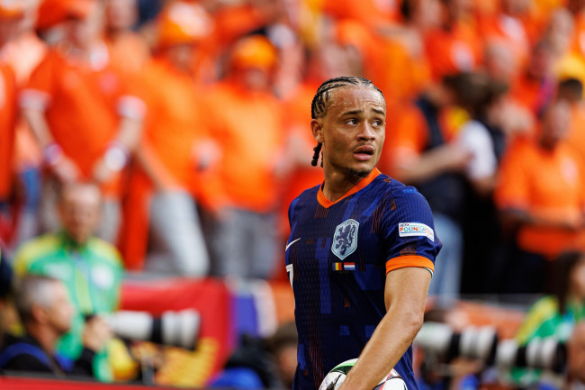 Tottenham'dan Xavi Simons, diz sakatlığı nedeniyle Hollanda ile Dünya Kupası'na katılamadı.