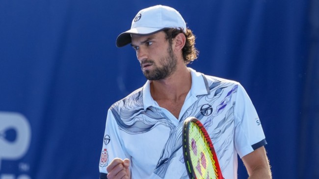 Valentin Vacherot, Rinderknech üzerindeki hakimiyetini genişletti ve Paris'te üçüncü tura yükseldi