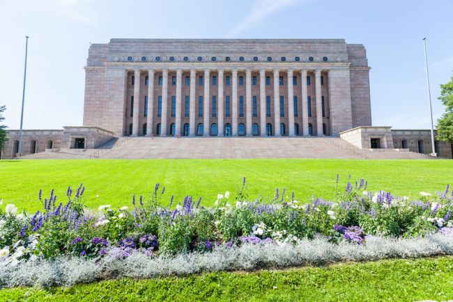 Finlandiyalı milletvekili Parlamento'da intihar ederek ölü bulundu
