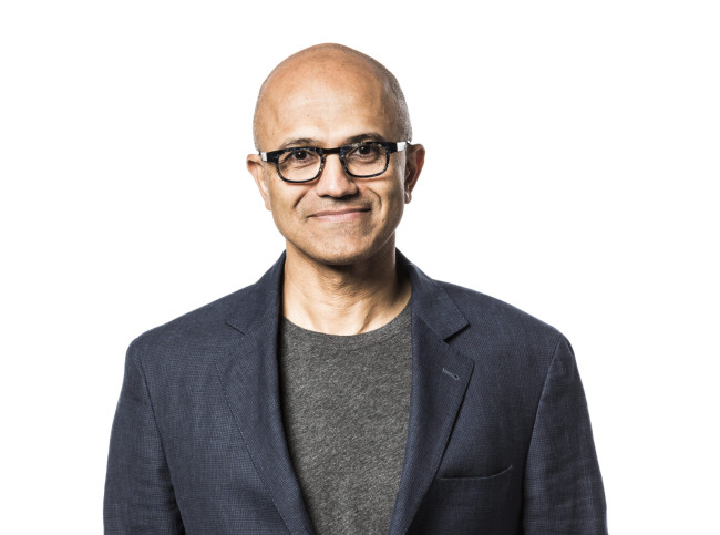 Satya Nadella: "Xbox'un 2027 mali yılında işi büyümeye geri döndürmesi bekleniyor"