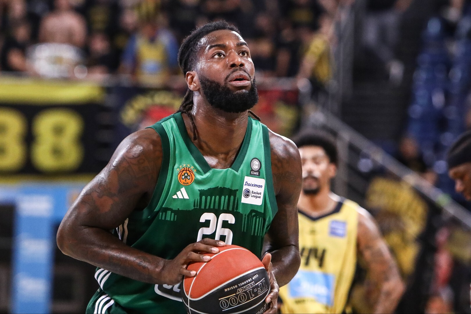 Mathias Lessort ve eşi, ırkçı hakaretleri ve aşağılanmaları kınar: "Mizah kılığına girmiş ırkçılık hâlâ ırkçılıktır"